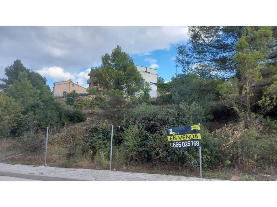 Terreno en venta en Llacuna, La, Barcelona photo 4