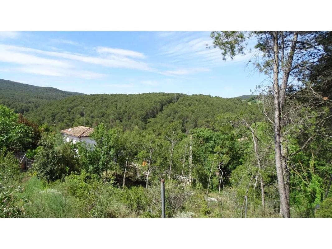 Terreno en venta en Llacuna, La, Barcelona photo 2