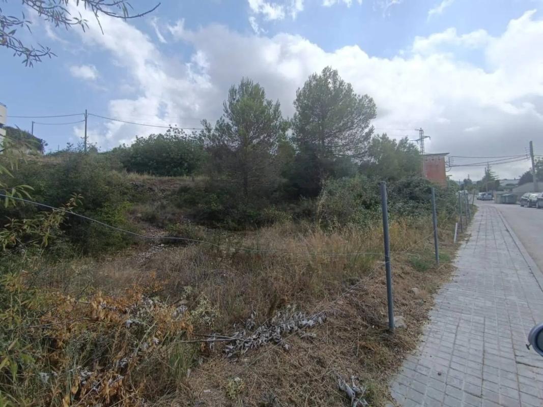 Terreno en venta en Llacuna, La, Barcelona photo 2