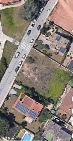 Terreno en calle el Solsonès thumbnail 2