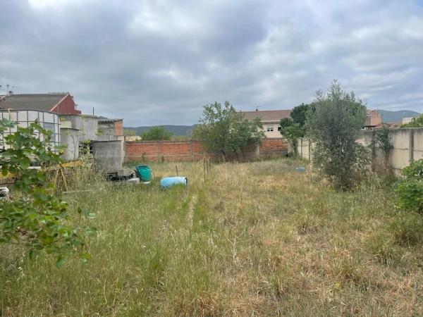 Terreno en Vilanova del Camí photo