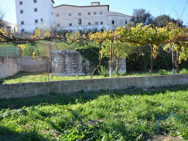 Terreno en calle Pica d'Estats photo 2