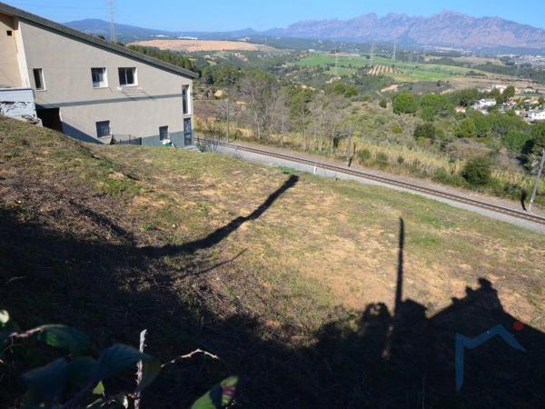 Terreno en Masquefa photo 1