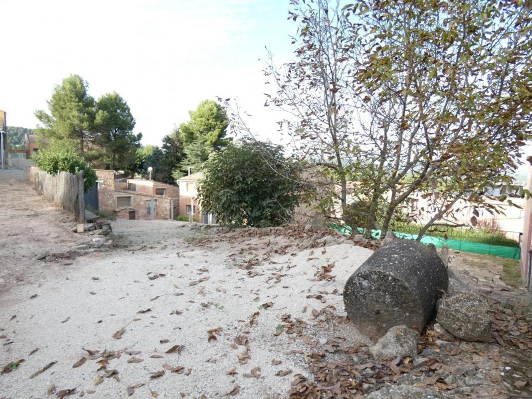 Terreno en venta en Sant Martí de Tous, Barcelona photo 2