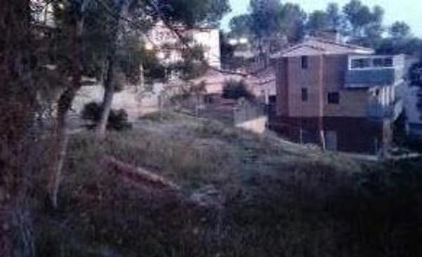 Terreno en calle de les Camèlies, 29 photo 4