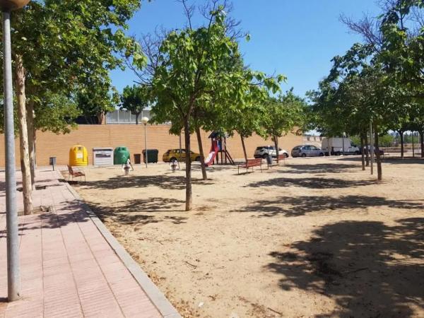 Terreno en calle de la Foradada photo 4
