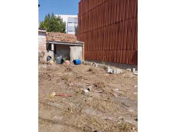 Terreno en calle Manuel de Falla photo 1