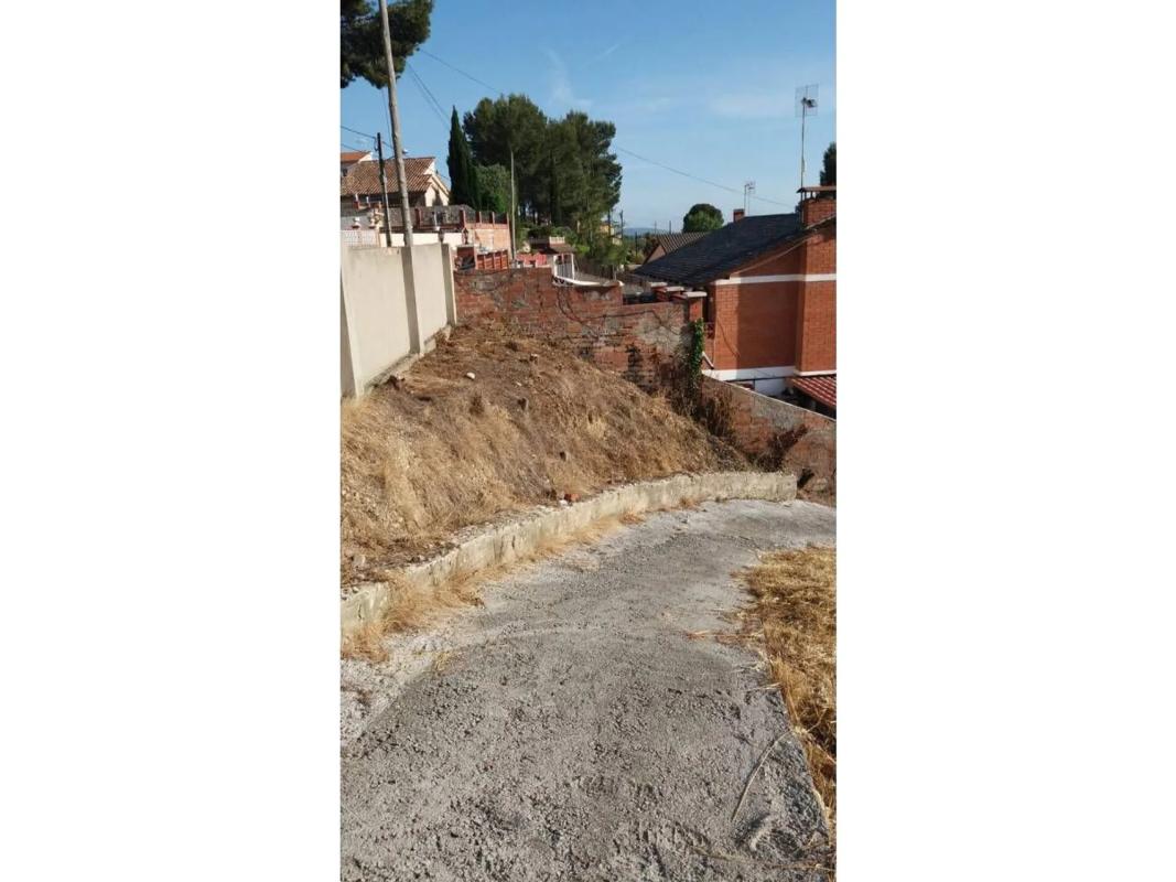 Terreno en venta en Piera, Barcelona photo 2