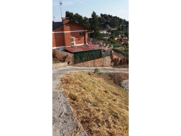 Terreno en calle de Sant Joan Baptista photo 4