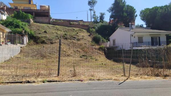 Terreno en calle Suécia, 2 d thumbnail 2