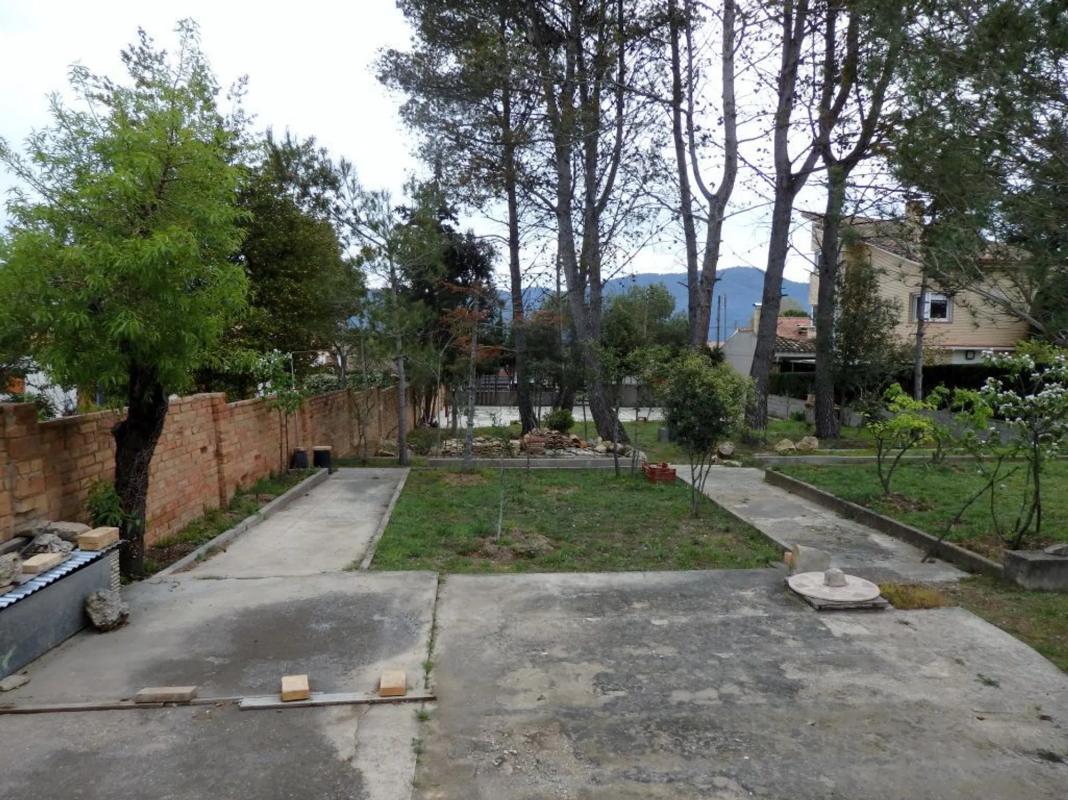 Terreno en venta en Pobla De Claramunt, La, Barcelona photo 1