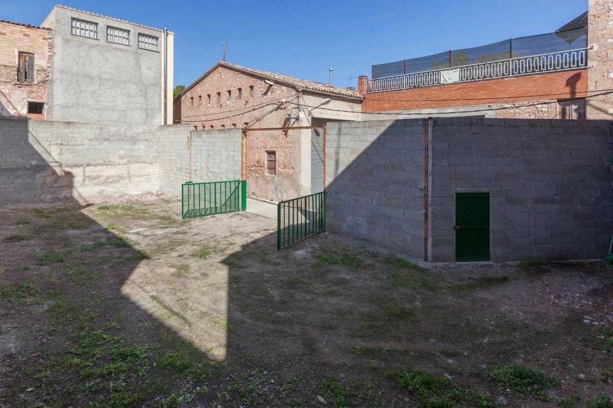 Участок земли на продажу в Карме, Барселона photo 2