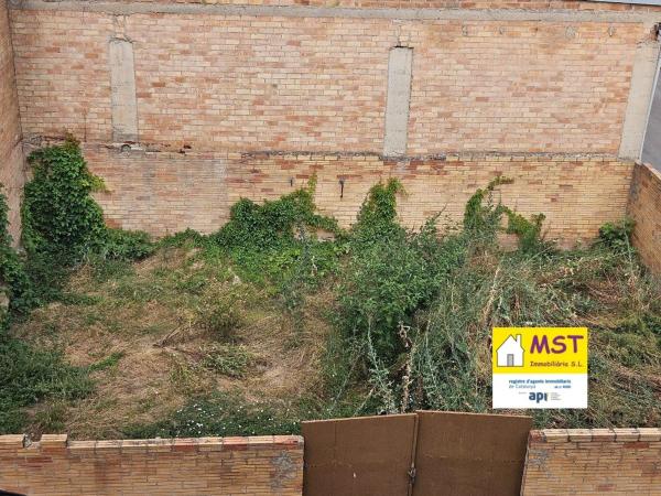 Terreno en calle dels Germans Forcada photo 1