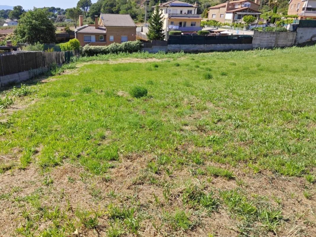Участок земли на продажу в Сант-Фруито́с-де-Бахес, Барселона photo 3