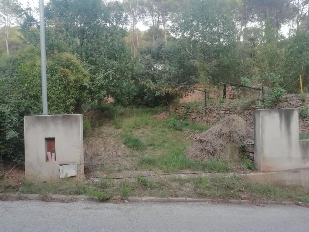 Terreno en venta en Castellnou de Bages, Barcelona photo 2
