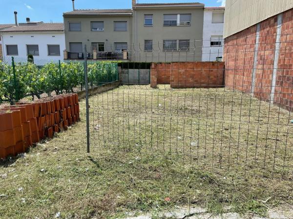 Terreno en calle Circumval·lacio, 35 thumbnail 1
