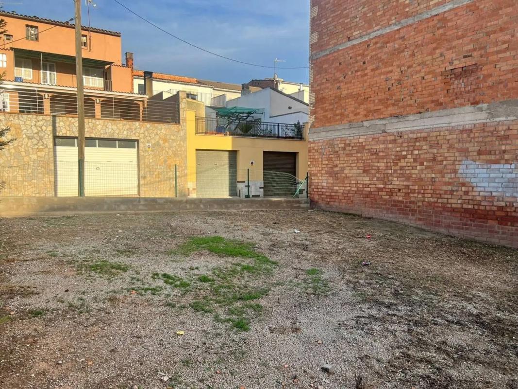 Terreno en venta en Santpedor, Barcelona photo 2