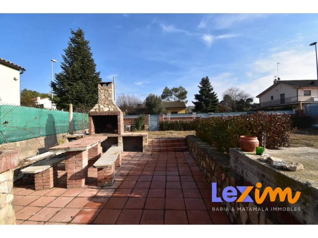 Terreno en venta en Fonollosa, Barcelona photo 1