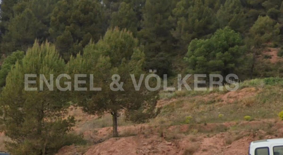 Land for sale in Sant Fruitós de Bages, Barcelona photo 3