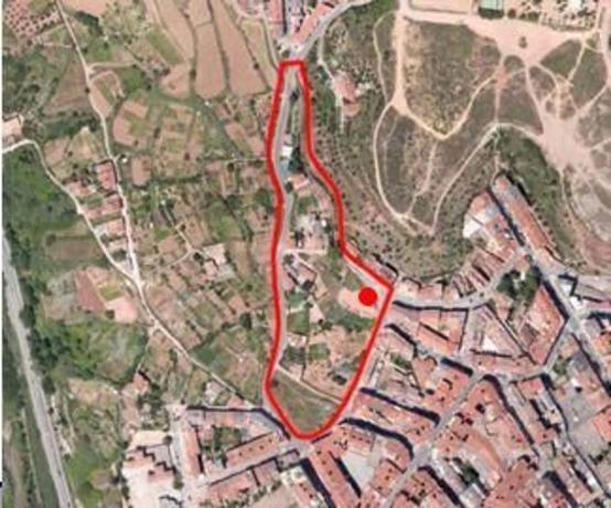 Terreno en calle de Solsona photo