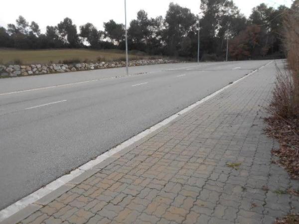 Terreno en plaza Pla del Mas photo 4
