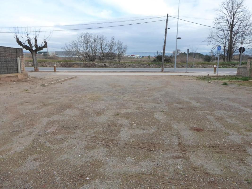 Terreno en venta en Santpedor, Barcelona photo 3