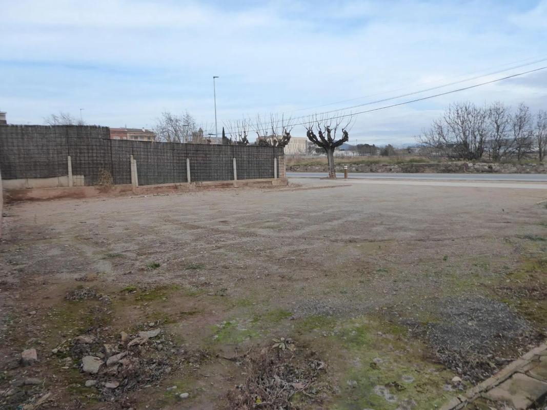 Terreno en venta en Santpedor, Barcelona photo 4