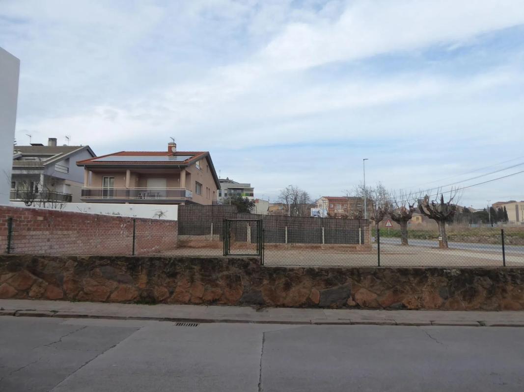 Terreno en venta en Santpedor, Barcelona photo 5