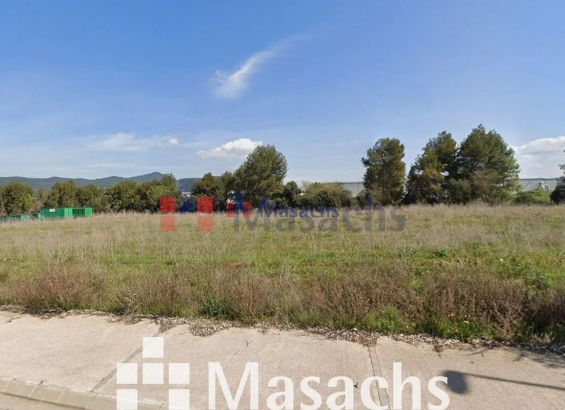 Terreno en venta en Artés, Barcelona photo 3