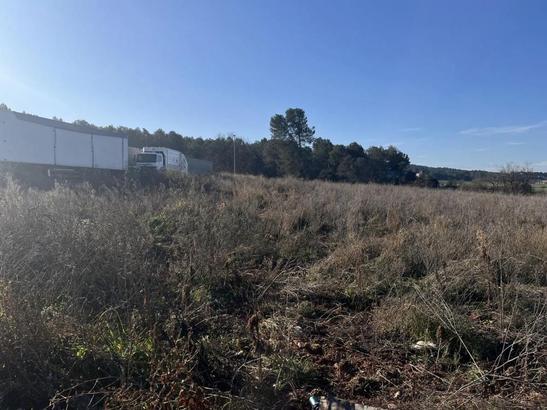 Terreno en venta en Artés, Barcelona photo 2