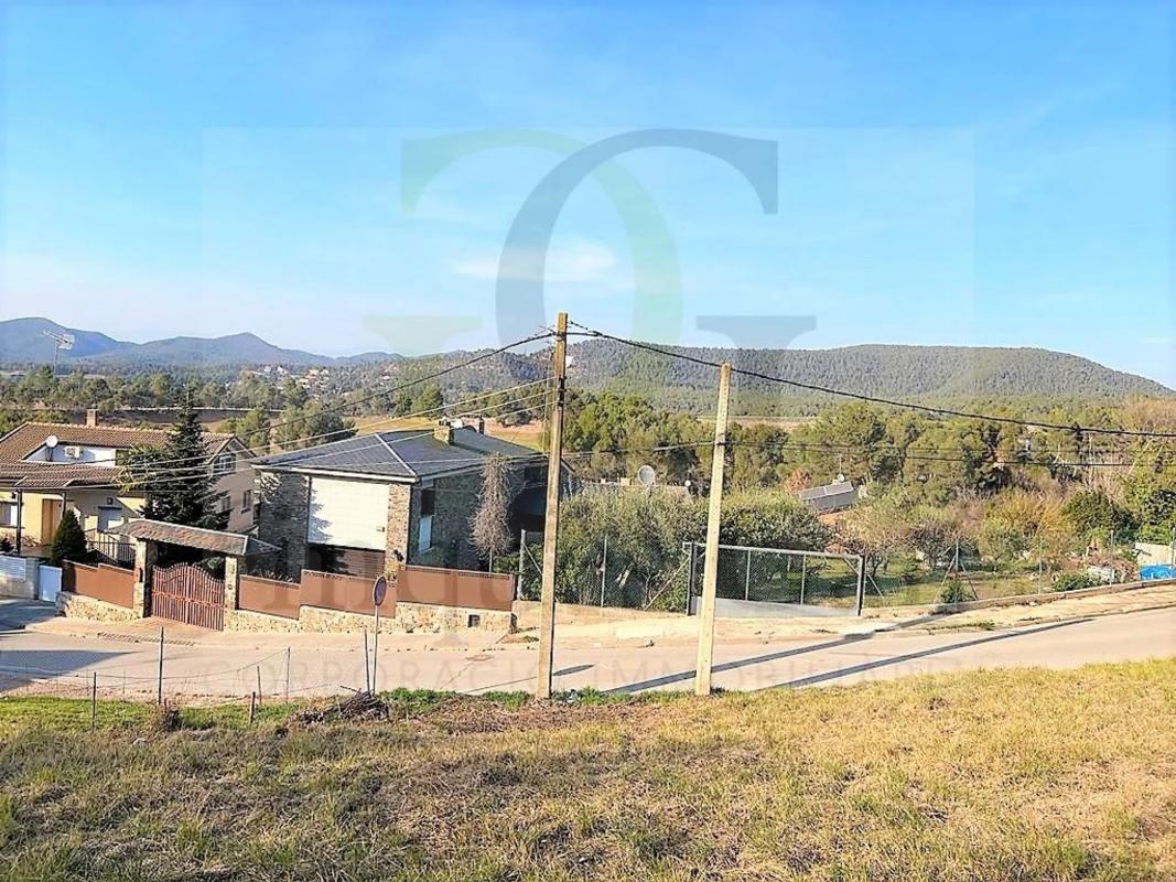 Terreno en venta en Castellnou de Bages, Barcelona photo 2