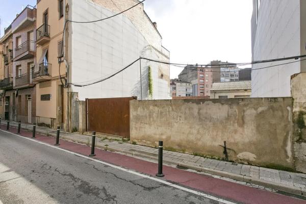 Terreno en calle de Circumval·lació photo 1