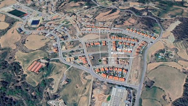 Terreno en calle Josep M. Folch i Torres photo 4