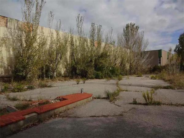 Terreno en avenida Lluís Companys photo 1