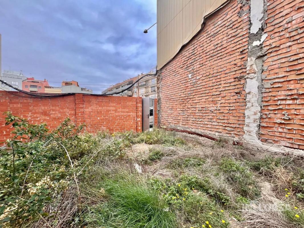 Terreno en venta en Manresa, Barcelona photo 2