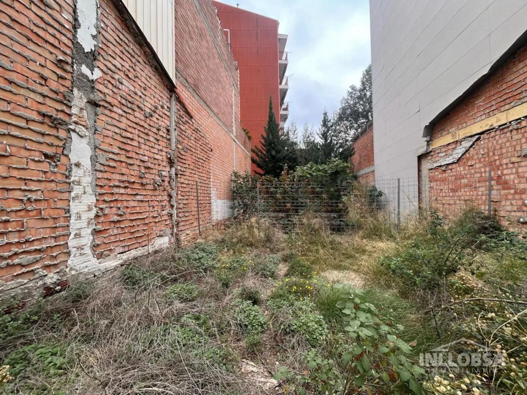 Terreno en venta en Manresa, Barcelona photo 3