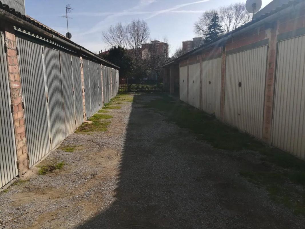 Terreno en venta en Manresa, Barcelona photo 2