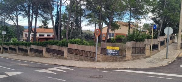 Terreno en calle del Pirineu, 96 photo 4