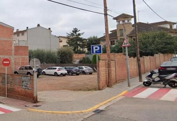 Terreno en Artés photo 1