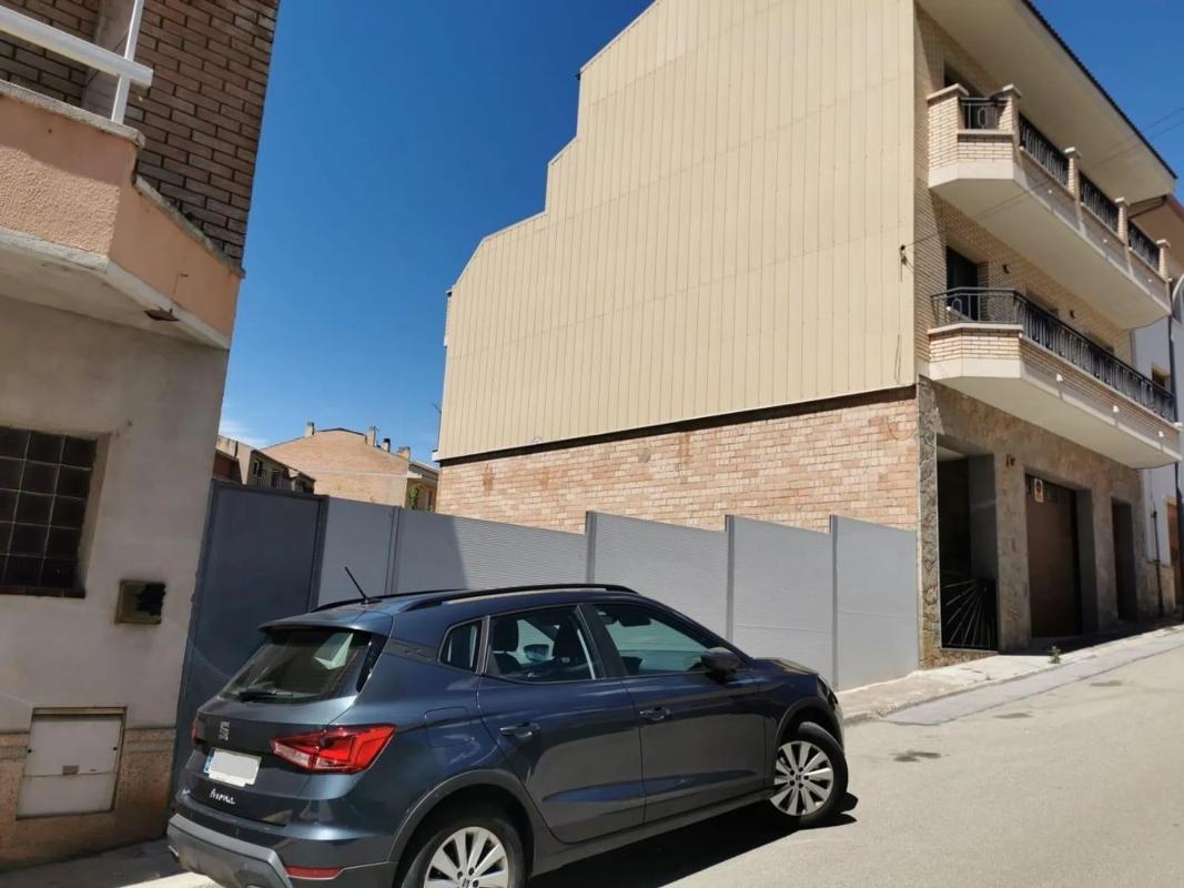 Terreno en venta en Sallent, Barcelona photo 5