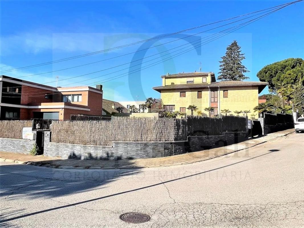 Działka na sprzedaż w Sant Fruitós de Bages, Barcelona photo 4