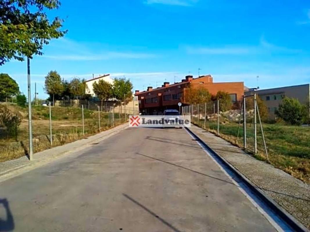 Участок земли на продажу в Сурия, Барселона photo 5