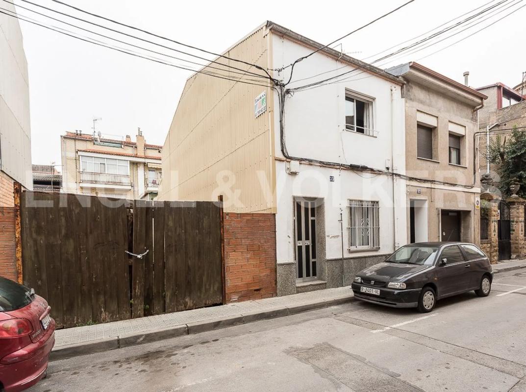 Land for sale in Sant Vicenç de Castellet, Barcelona photo 1