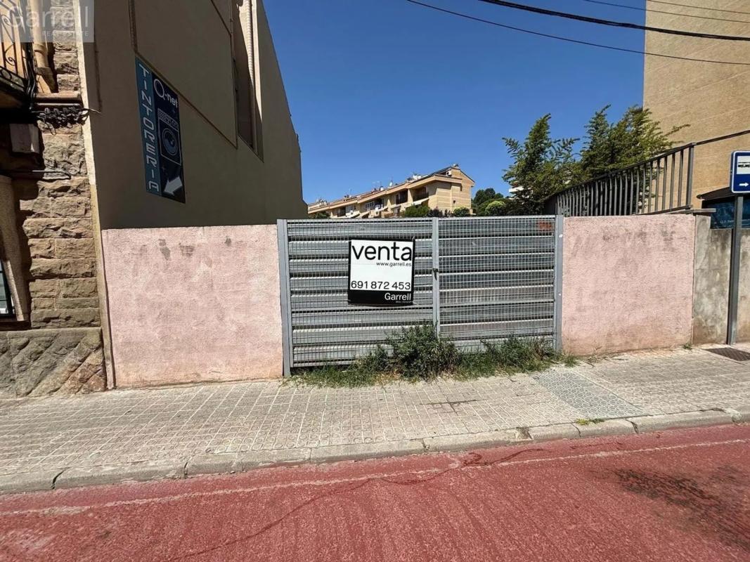 Terreno en venta en Manresa, Barcelona photo 2