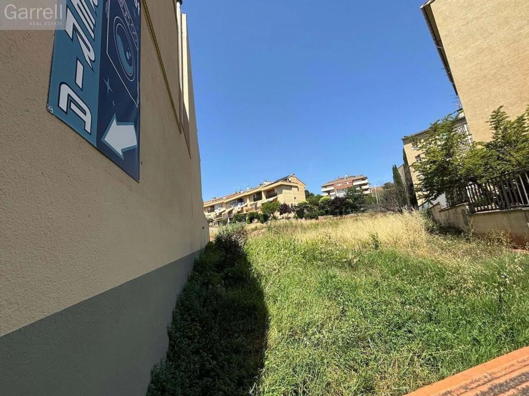 Terreno en venta en Manresa, Barcelona photo 3