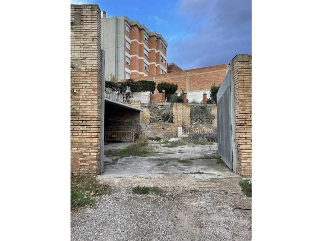 Terreno en venta en Manresa, Barcelona photo 3