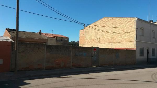Terreno en calle de Mossèn Joan Orriols s/n photo 2