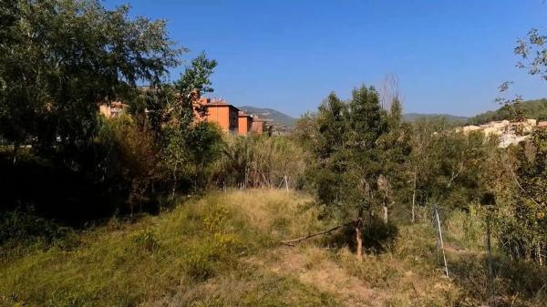 Terreno en calle de Lluís Companys, 5 thumbnail 2