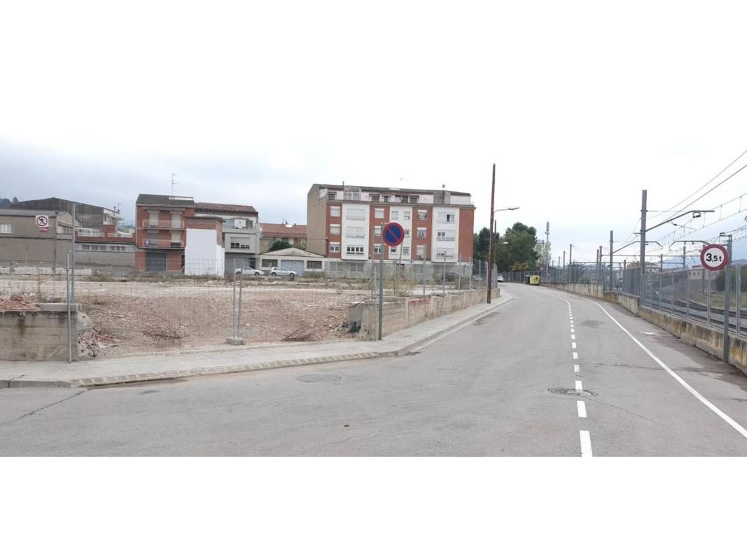 Land for sale in Sant Vicenç de Castellet, Barcelona photo 2