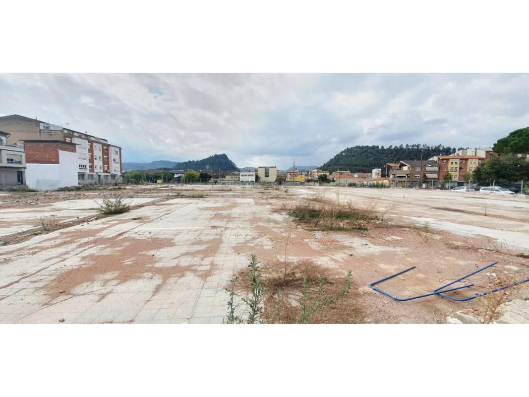 Land for sale in Sant Vicenç de Castellet, Barcelona photo 5